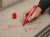 marker-techniczny-czerwony-odporny-na-swiatlo-i-temperature
